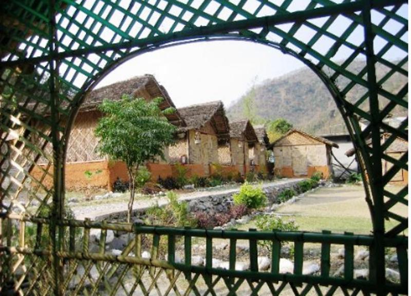 רישיקש Elephant Brook Resort מראה חיצוני תמונה
